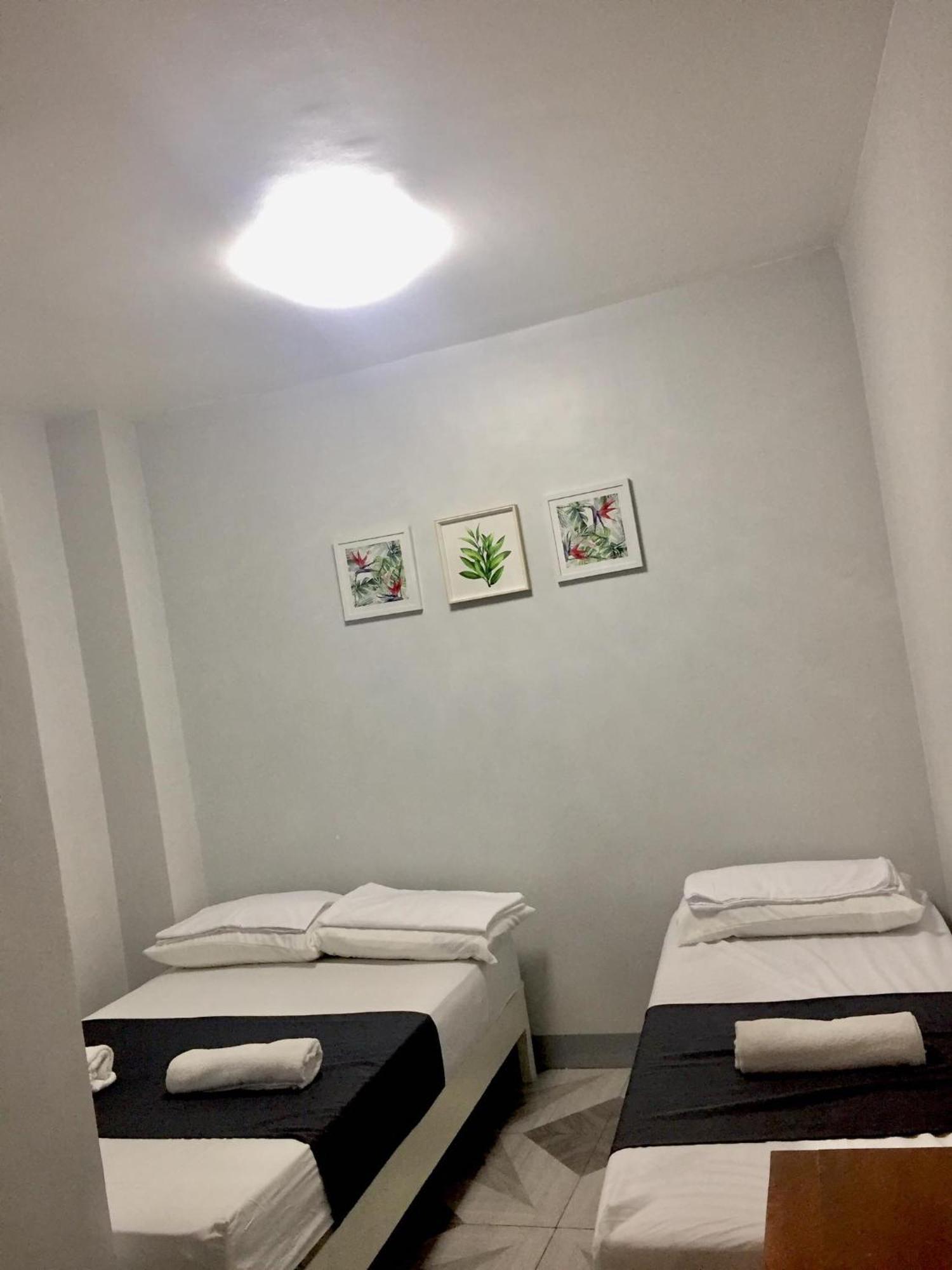 Ziet Hotel Mambajao Pokój zdjęcie