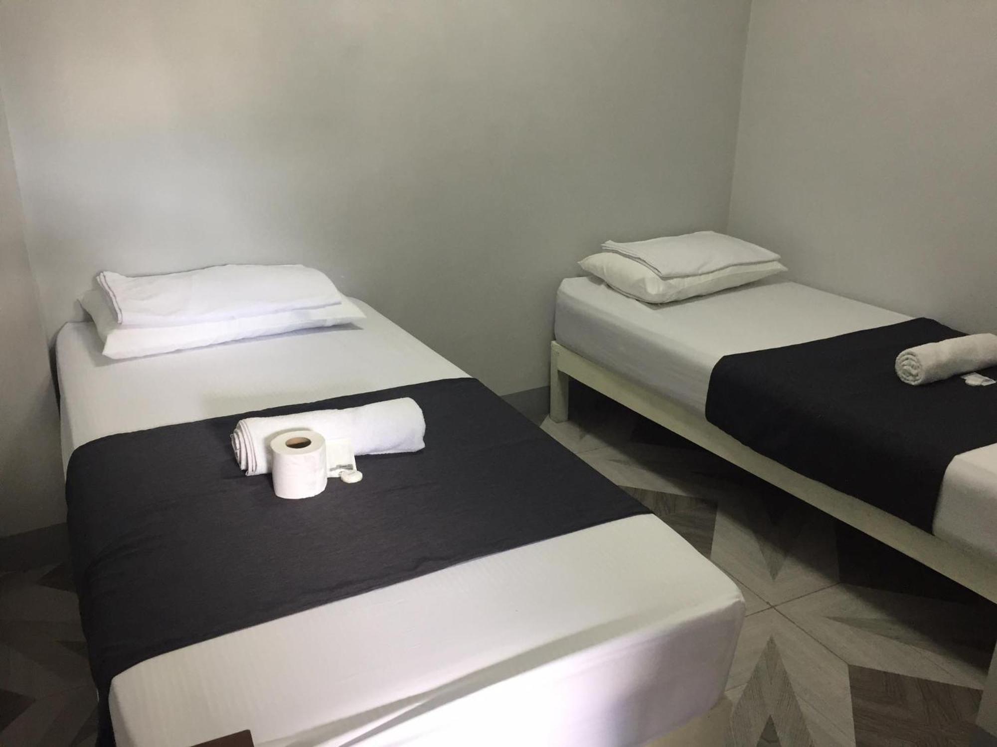 Ziet Hotel Mambajao Pokój zdjęcie